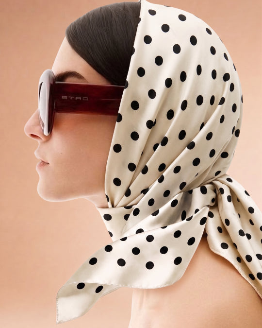 Women's accessories collection featuring elevated styling essentials for modern wardrobes by YUMIS.