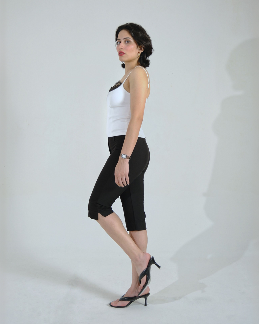 Capri Pants (Black)