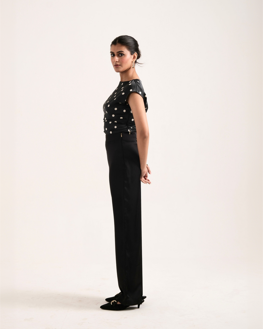 POLKAMUSE black polka dot satin co-ord set – side view – YUMIS